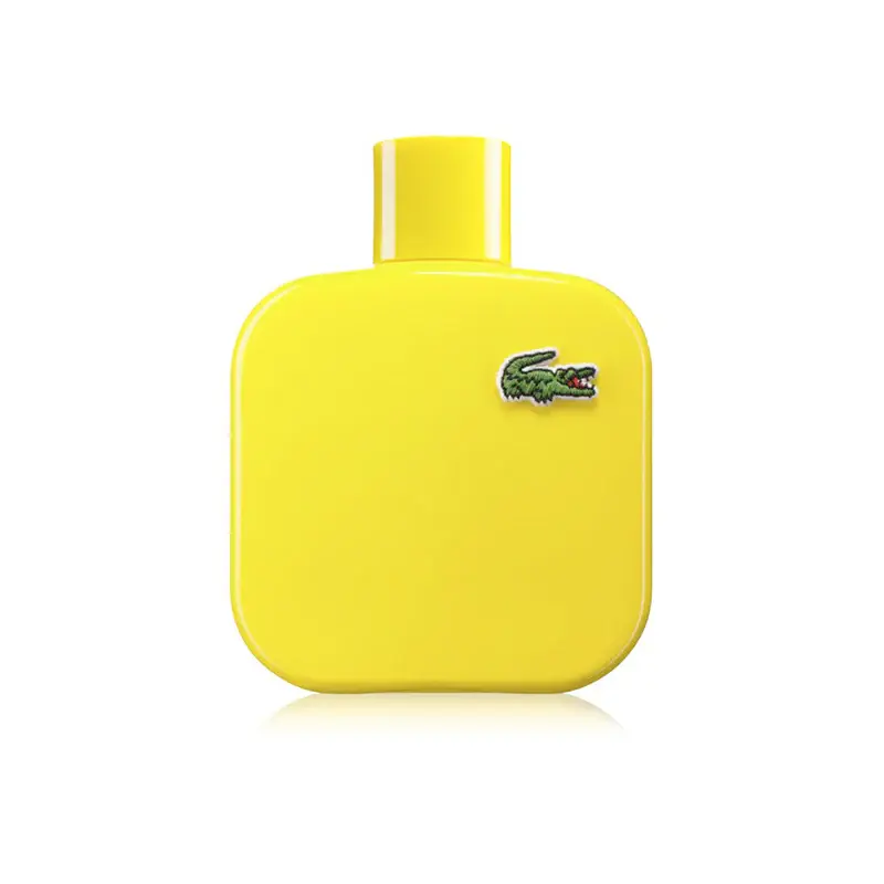 Lacoste-jaune-2.webp